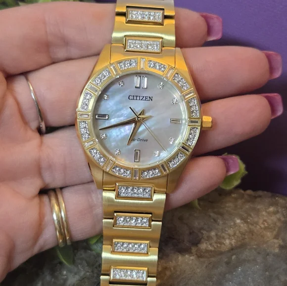 Brand New Ladies Citizen Eco-Drive Solar powered Silhouette Crystal MOP Dial Citizen Silhouette Women main image 2